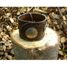 Handmade Antique Medium Brown Leather Armband.Basket Weave Design.Peso Snap.